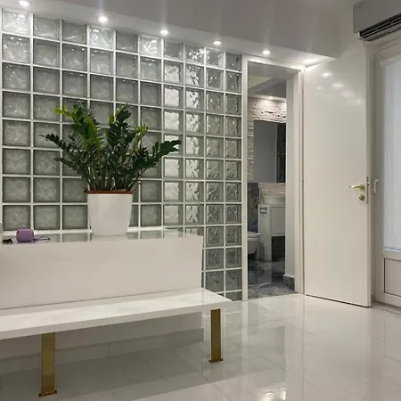 Apartman Aries *